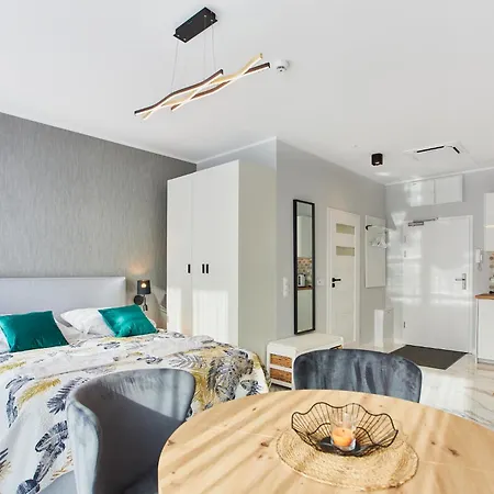 Seaside Garden By Baltic Swinemünde